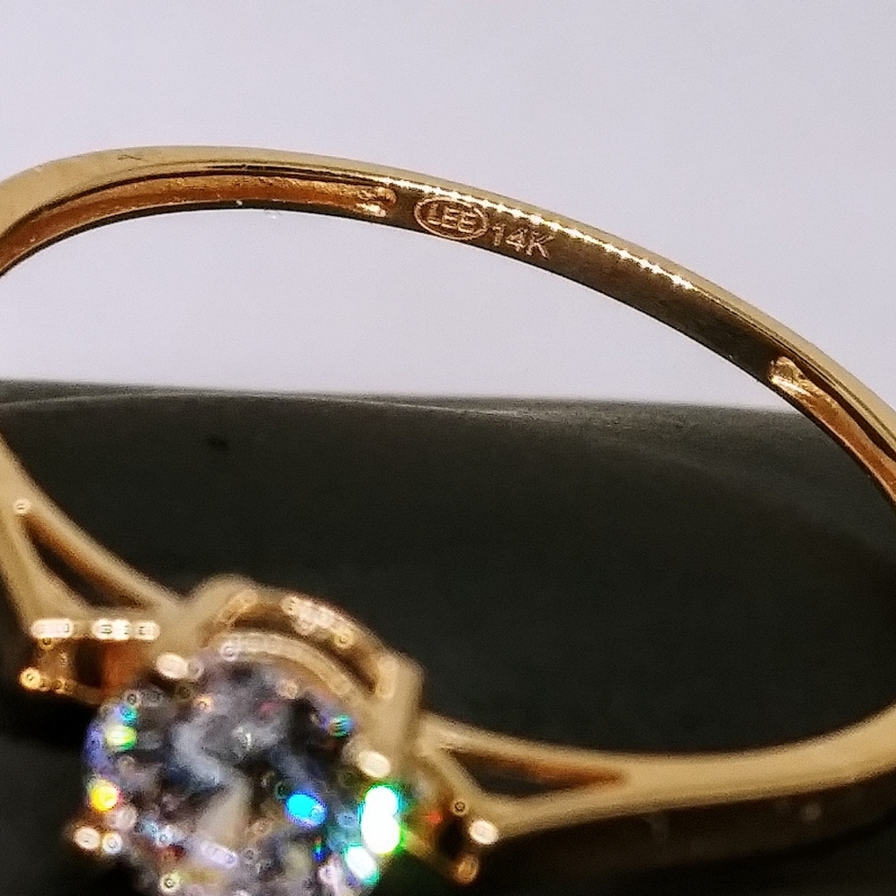 14K GOLD CZ DIAMOND RING - Picture 2 of 3
